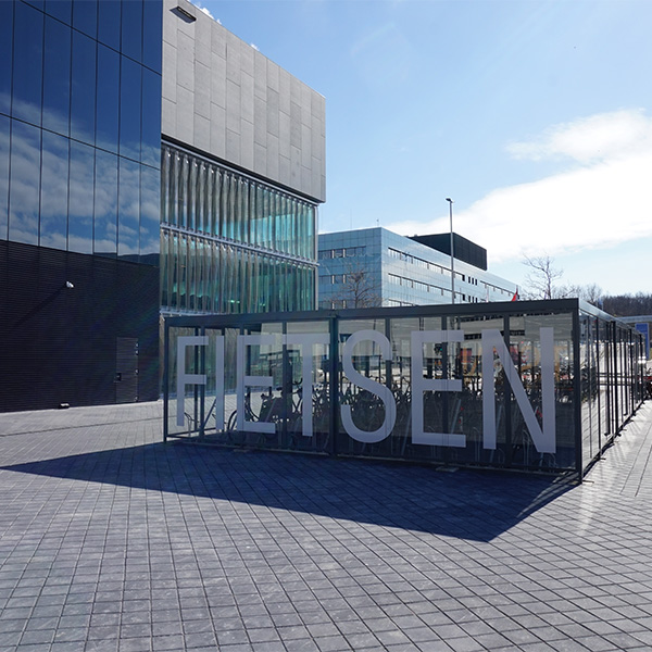 100066 overkapping fietsoverkapping berging fietsparkeren 